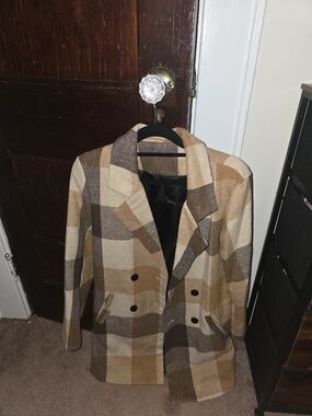 Double-Breasted Plaid Coat in Beige and Brown